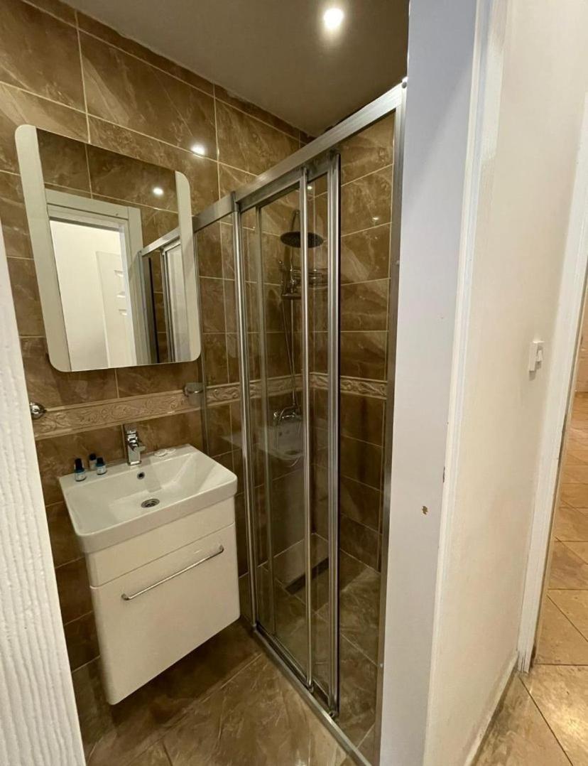 Lord'S Residence Boutique Hotel Кирения Экстерьер фото