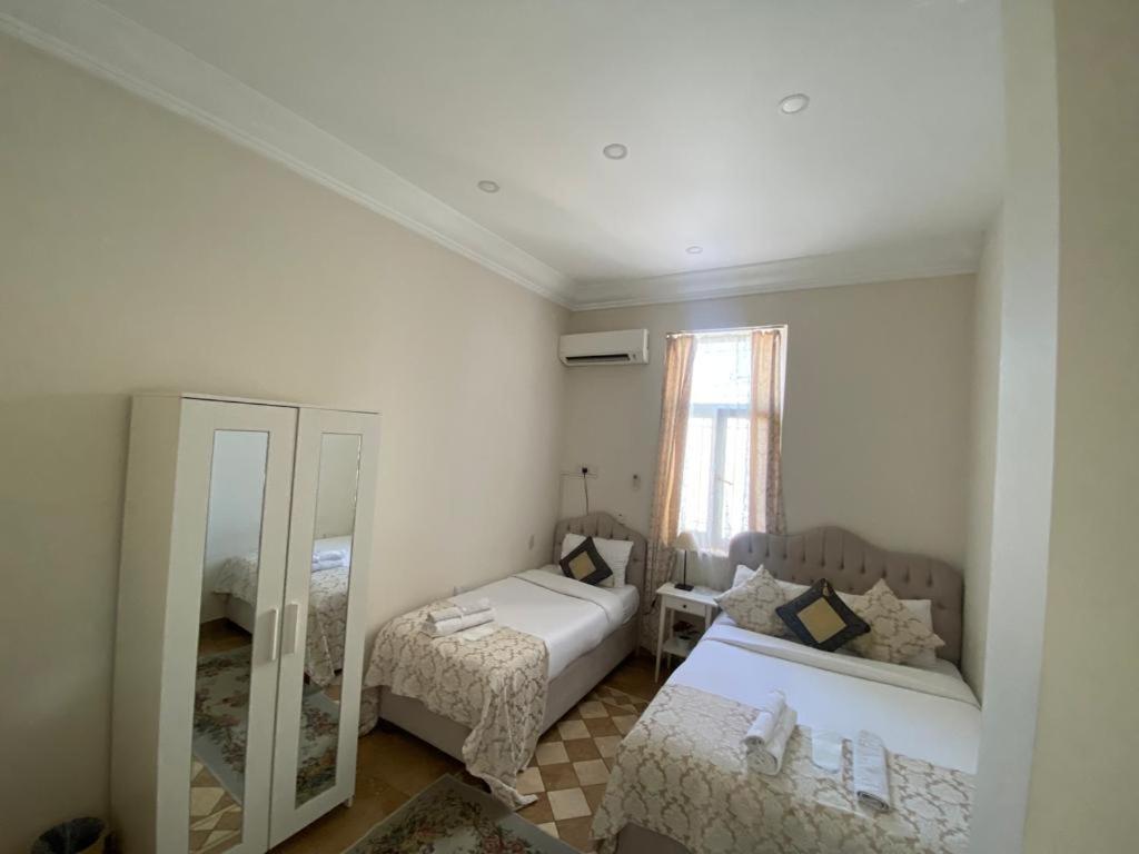Lord'S Residence Boutique Hotel Кирения Экстерьер фото